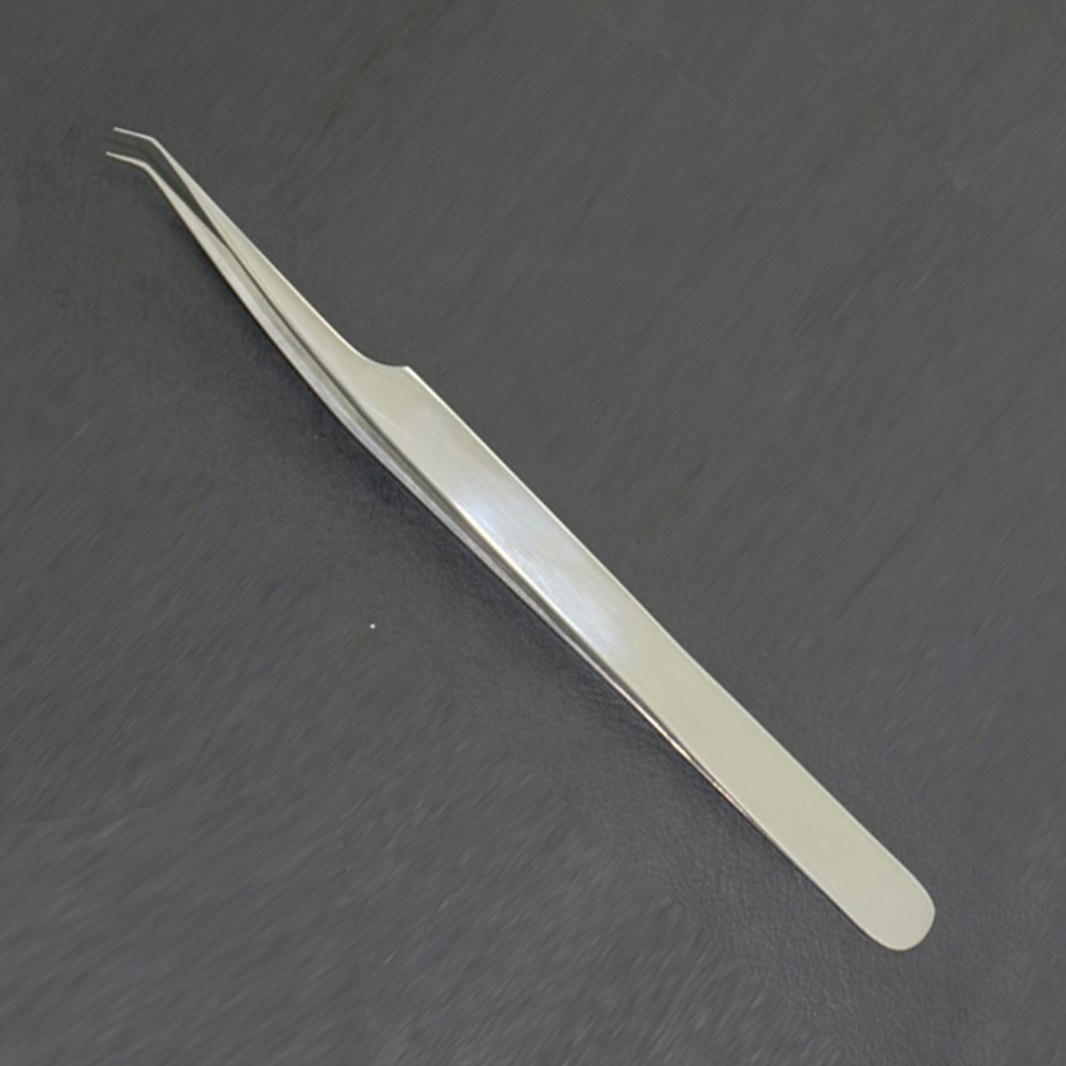eye-lash-tweezer3